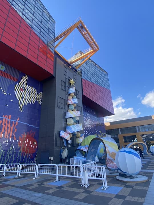 Osaka Aquarium Kaiyukan (海遊館)