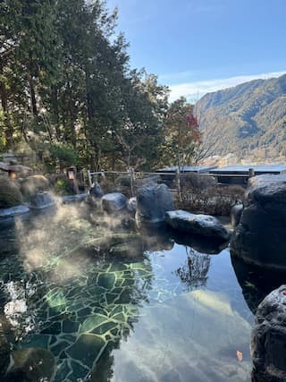 8 Unforgettable Hot Spring Hotels Experiences in Japan for Travelers