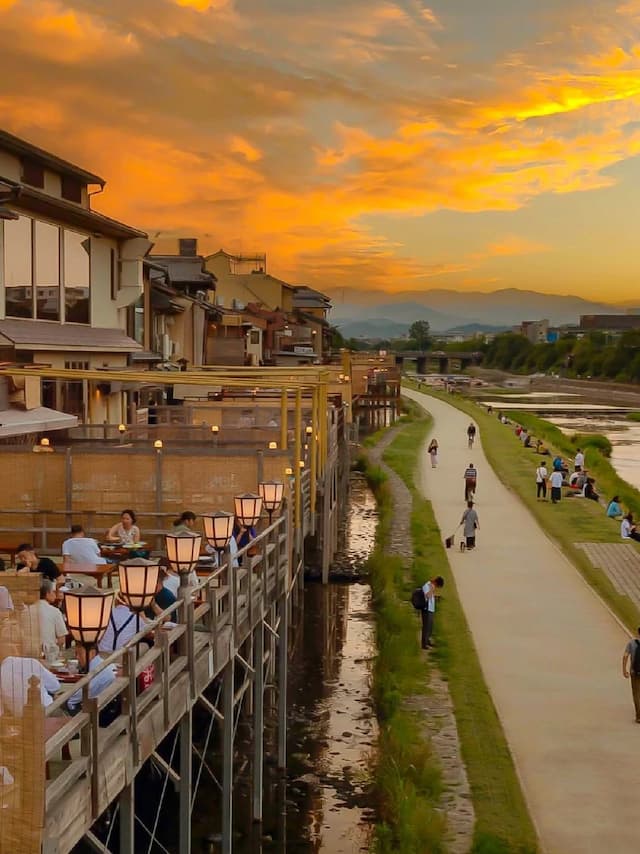 Kamo River, Kyoto