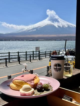 Enjoy Mount Fuji Views at THE PARK Café, Lake Yamanaka