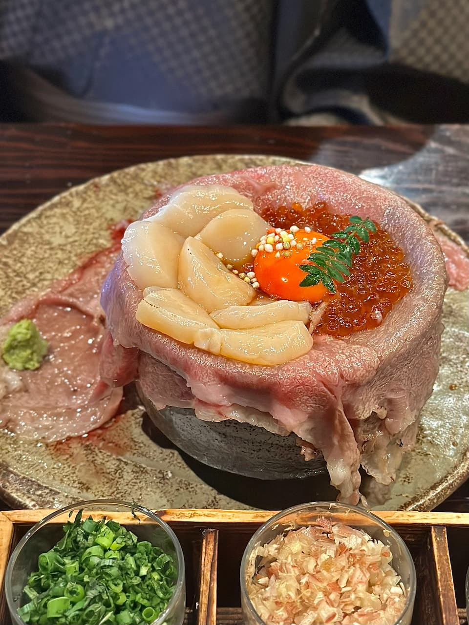 Kyoto restaurant Wagyu Volcano OAGARI (肉の隠れ家 おあがり) Signature dish: Wagyu Volcano Bowl