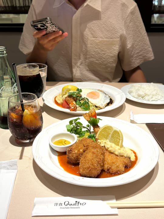 Tasty beef burger at QUATTRO(クアトロ) restaurant in Osaka