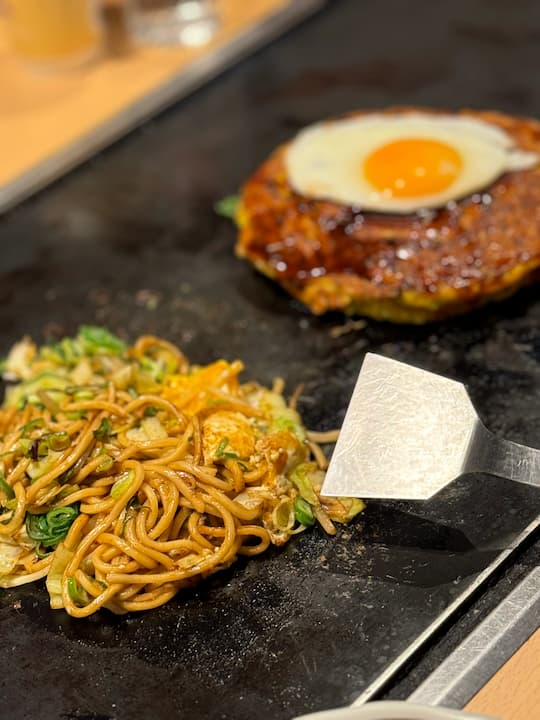 Osaka restaurants main dish recommendations, Chibo Okonomiyaki Restaurant (千房)